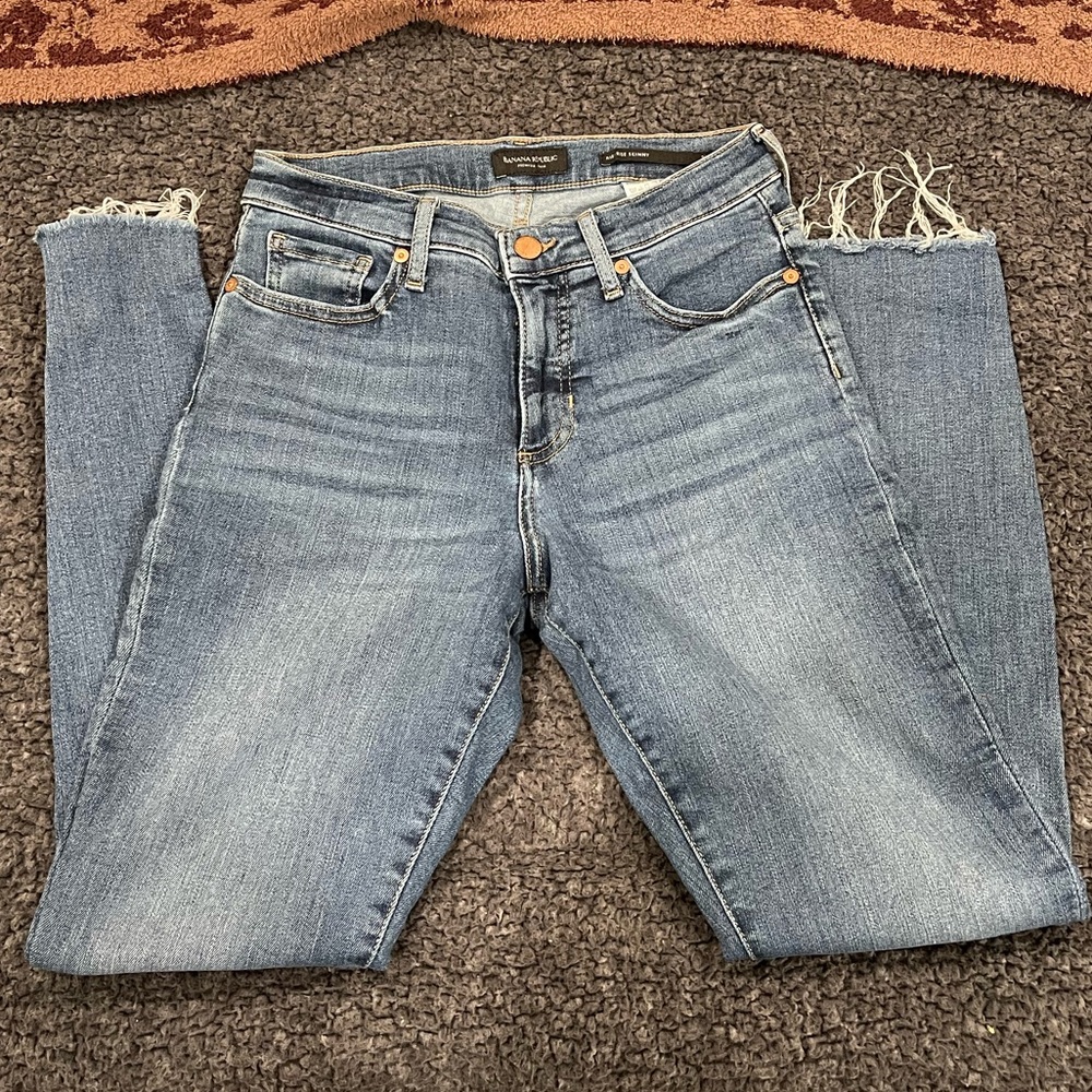 Banana Republic Mid-rise Skinny Jean